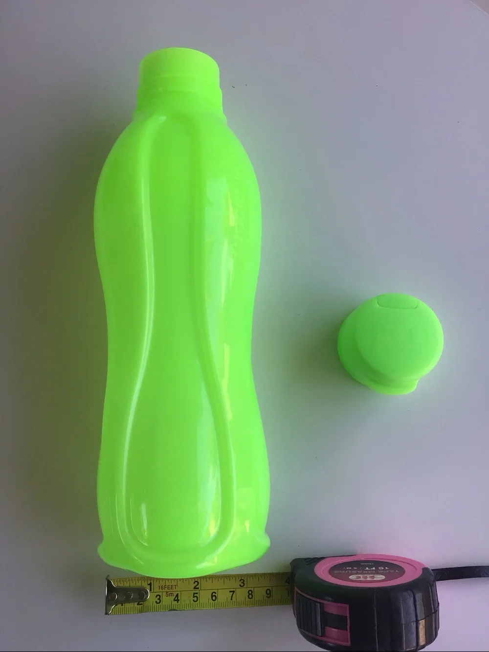 Tupperware lime neon green water bottle